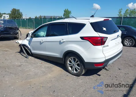 2019 Ford Escape Se from USA, damaged, VIN 1FMCU9GD3KUB64185